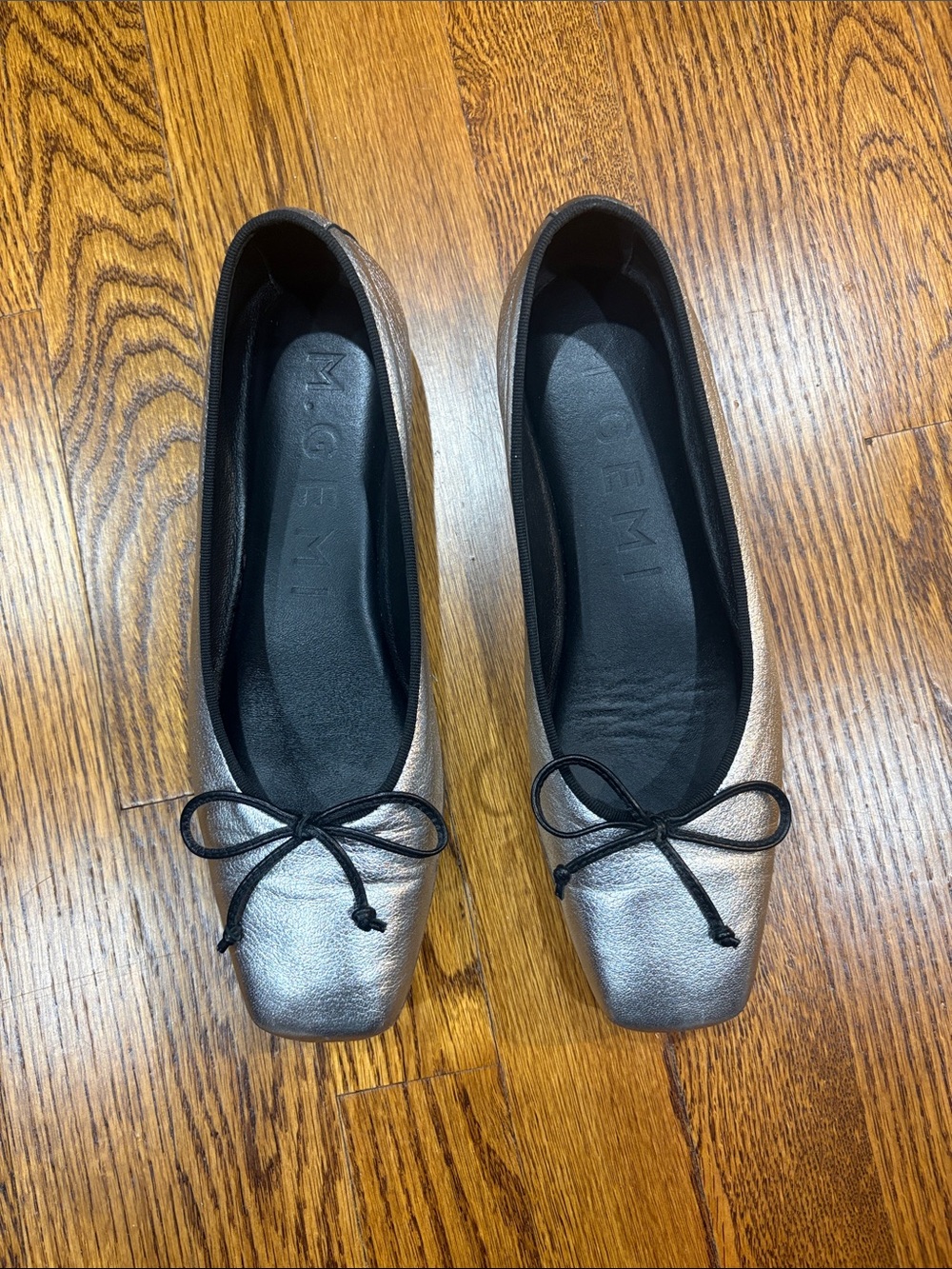 Metallic Silver Square-Toe Ballet Flats with Bow